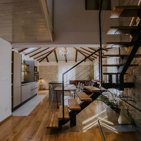 Nerium Penthouse Apartment